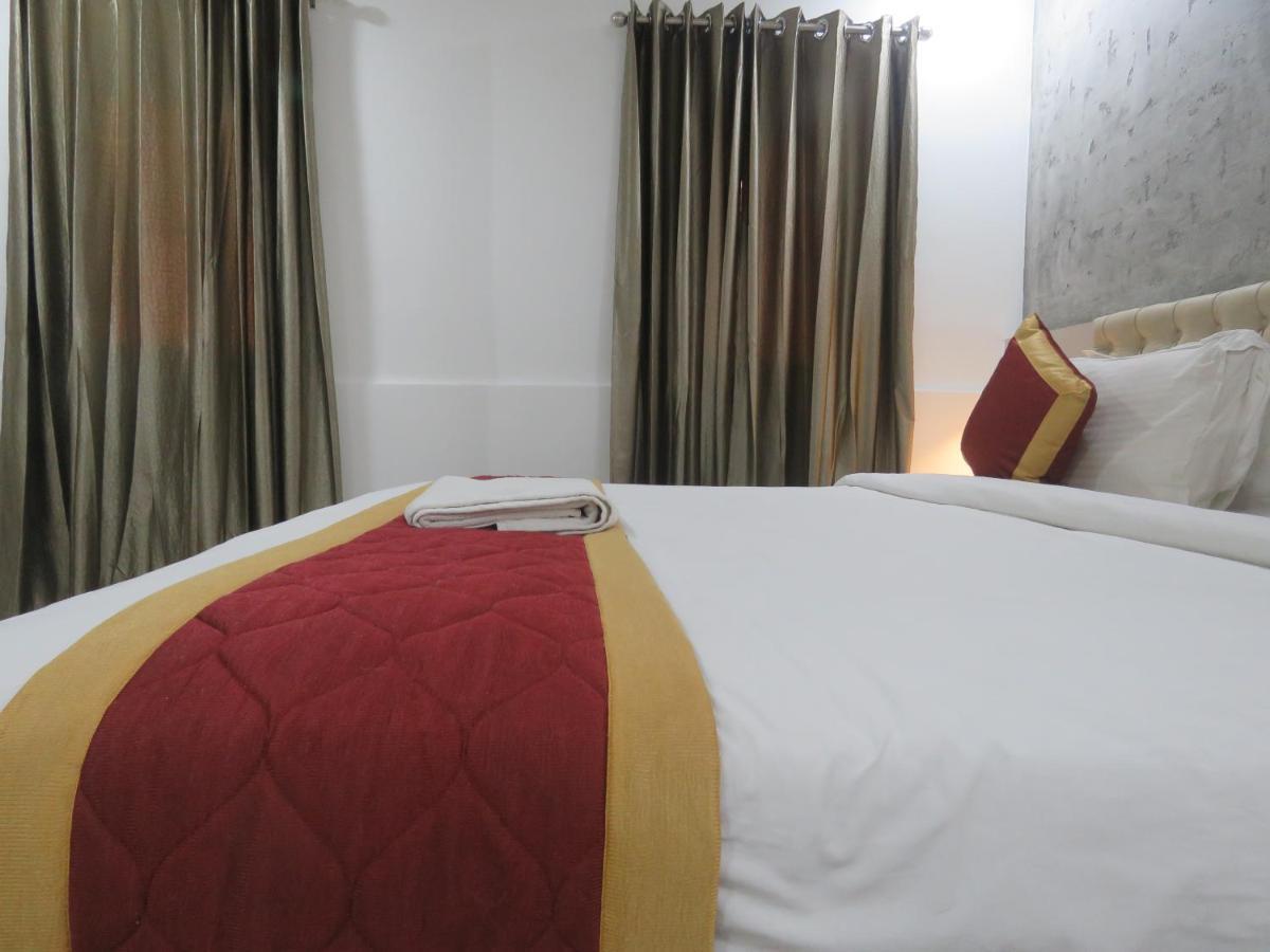 Hotel Reegate Inn Near South Railway Station Kochi 外观 照片