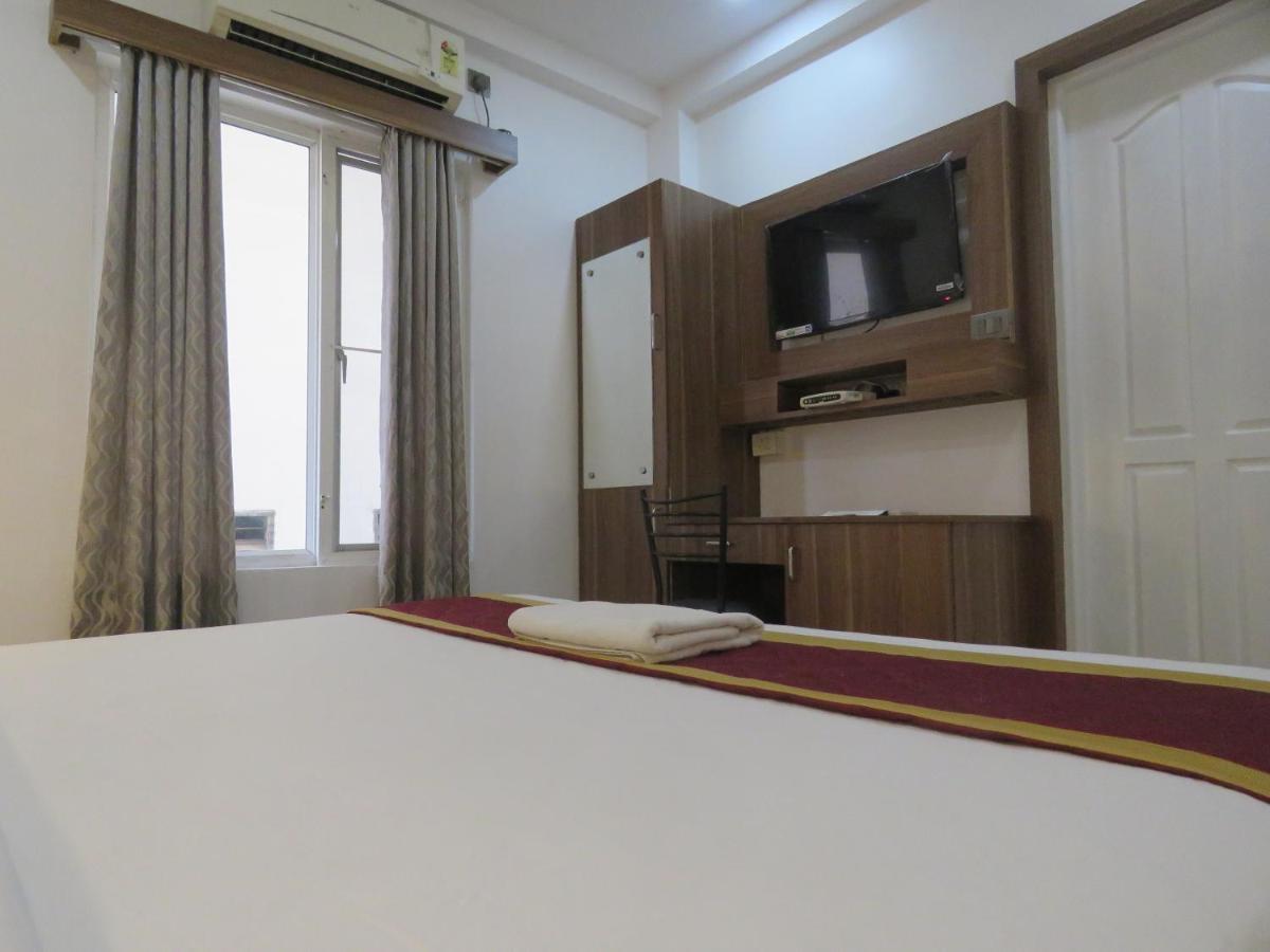 Hotel Reegate Inn Near South Railway Station Kochi 外观 照片